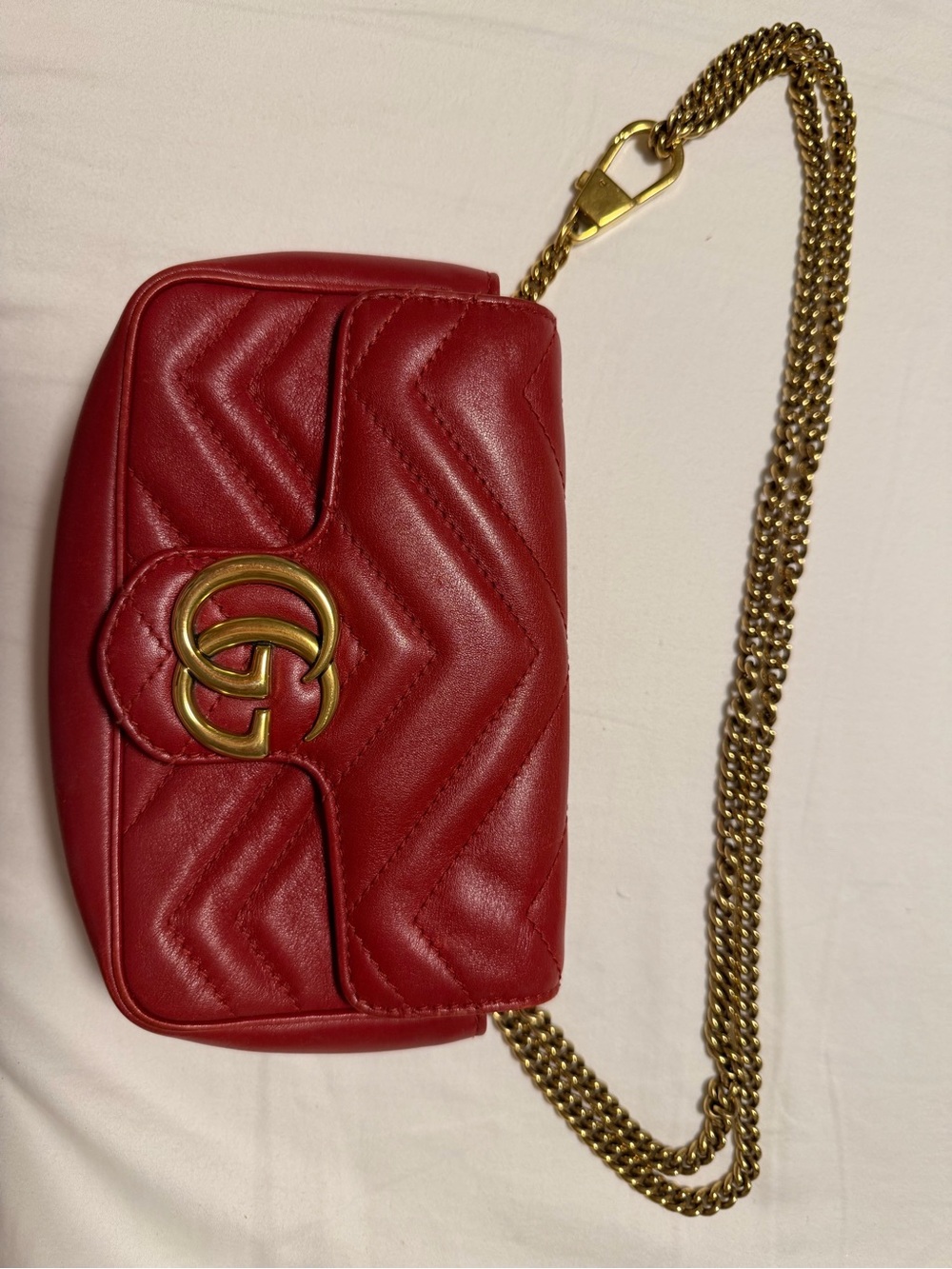 Authentic Gucci GG Marmont Mini Red Matelassé Leather Chain Bag